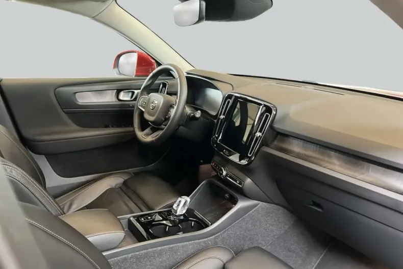 Volvo XC40 din 2024 cu 23.798 km - oferta VOL219104 - foto 12