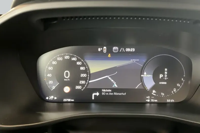 Volvo XC40 din 2024 cu 23.798 km - oferta VOL219104 - foto 13
