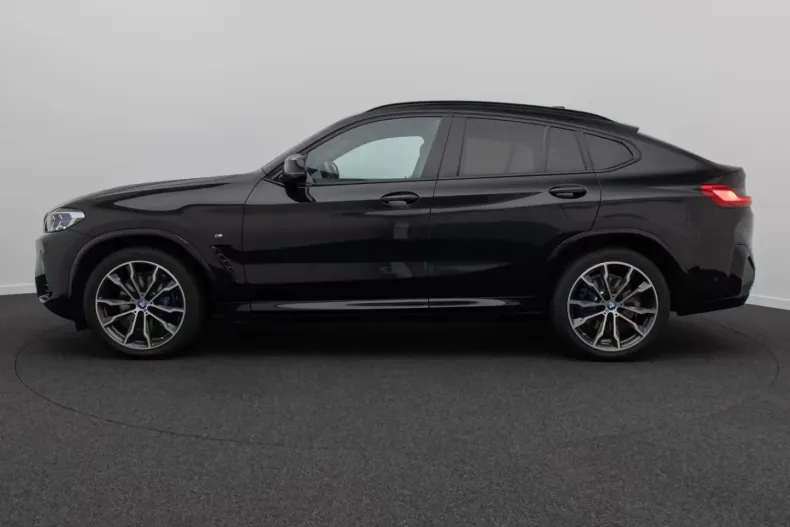 BMW X4 (Seria X) din 2024 cu 10.955 km - oferta BMW219108 - foto 5