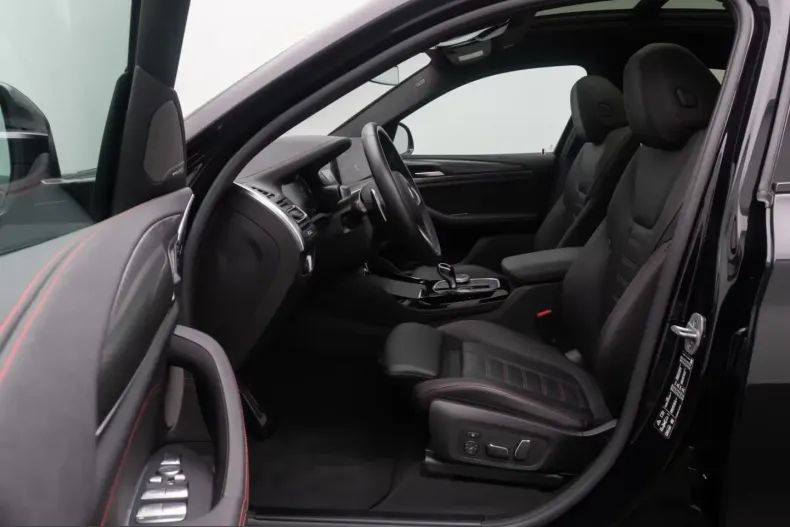 BMW X4 (Seria X) din 2024 cu 10.955 km - oferta BMW219108 - foto 22