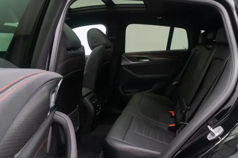 BMW X4 (Seria X) din 2024 cu 10.955 km - oferta BMW219108 - foto 28