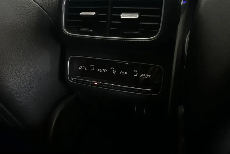 Mercedes-Benz GLE 400 (Clasa GLE) din 2023 cu 59.500 km - oferta MER219114 - foto 29