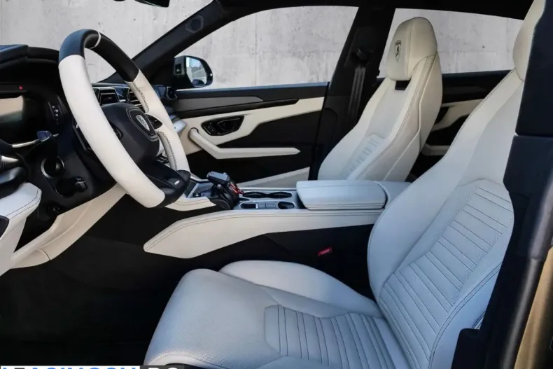 Lamborghini Urus din 2025 cu 8.550 km - oferta LAM219127 - foto 7