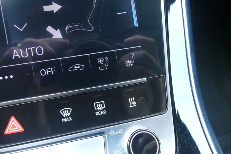 Audi RSQ8 din 2023 cu 45.333 km - oferta AUD219133 - foto 9