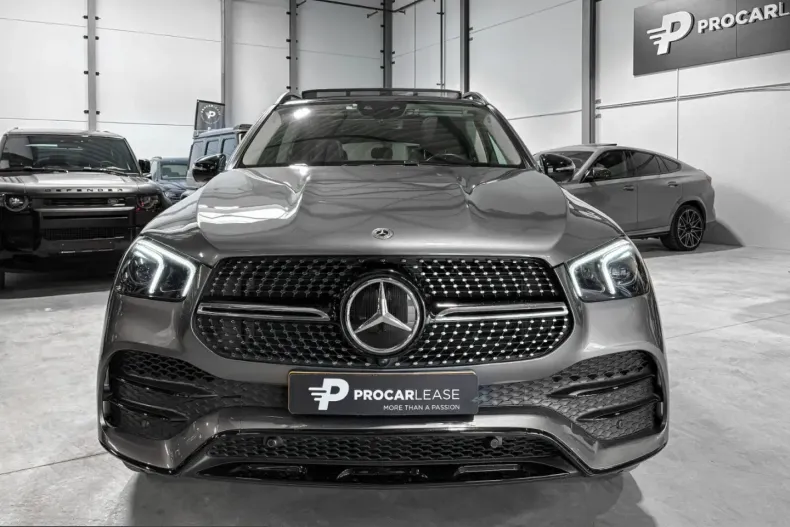 Mercedes-Benz GLE 400 (Clasa GLE) din 2023 cu 59.990 km - oferta MER219136 - foto 3