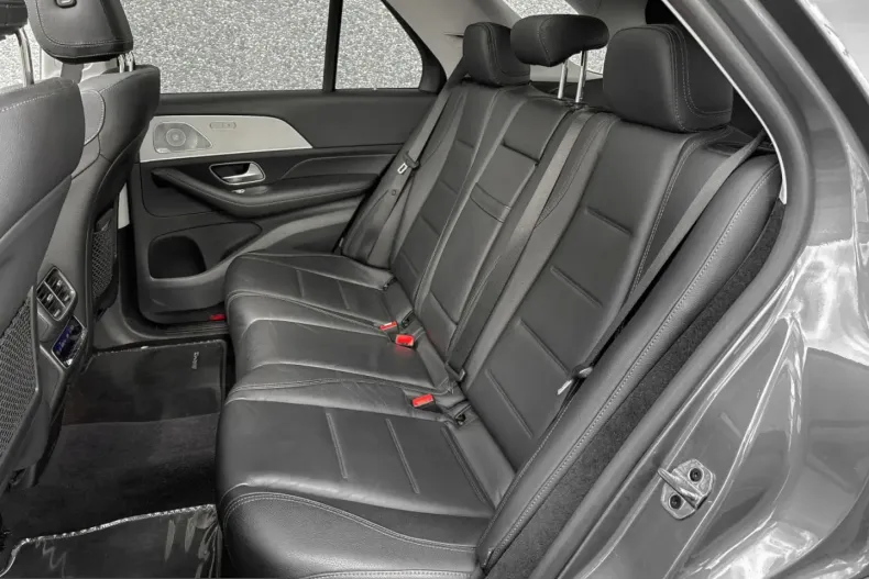 Mercedes-Benz GLE 400 (Clasa GLE) din 2023 cu 59.990 km - oferta MER219136 - foto 6