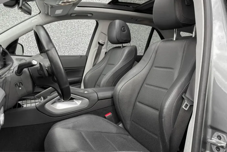 Mercedes-Benz GLE 400 (Clasa GLE) din 2023 cu 59.990 km - oferta MER219136 - foto 11