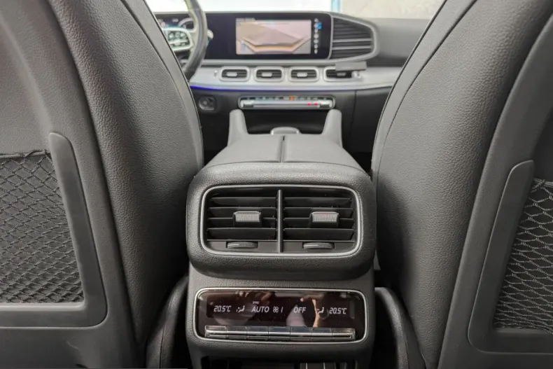Mercedes-Benz GLE 400 (Clasa GLE) din 2023 cu 59.990 km - oferta MER219136 - foto 20