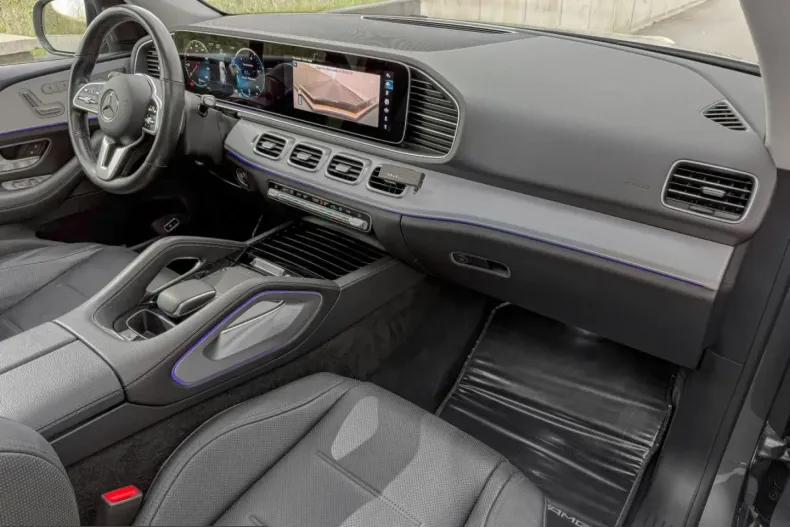 Mercedes-Benz GLE 400 (Clasa GLE) din 2023 cu 59.990 km - oferta MER219136 - foto 21