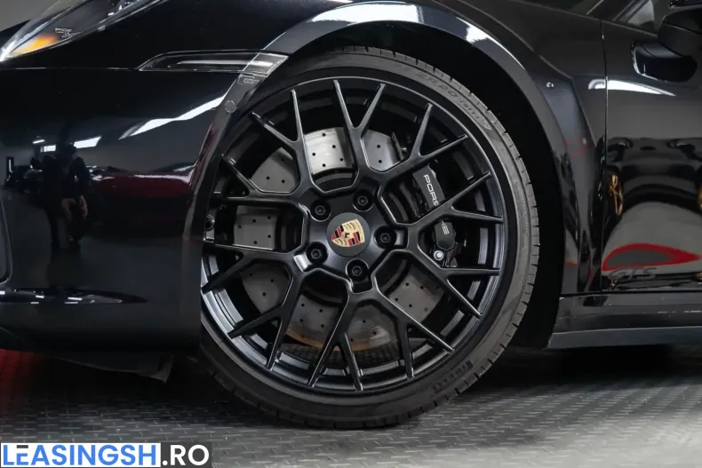 Porsche 992 din 2024 cu 6.275 km - oferta POR219140 - foto 3