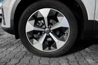 Volvo XC40 din 2023 cu 30.499 km - oferta VOL219141 - foto 4