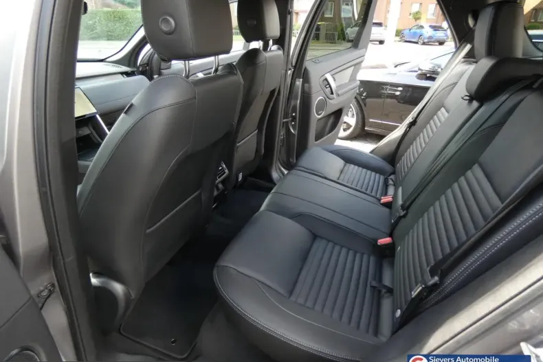 Land Rover Discovery Sport din 2024 cu 51.800 km - oferta LAN219142 - foto 22