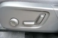 Volvo XC40 din 2023 cu 59.900 km - oferta VOL219143 - foto 16