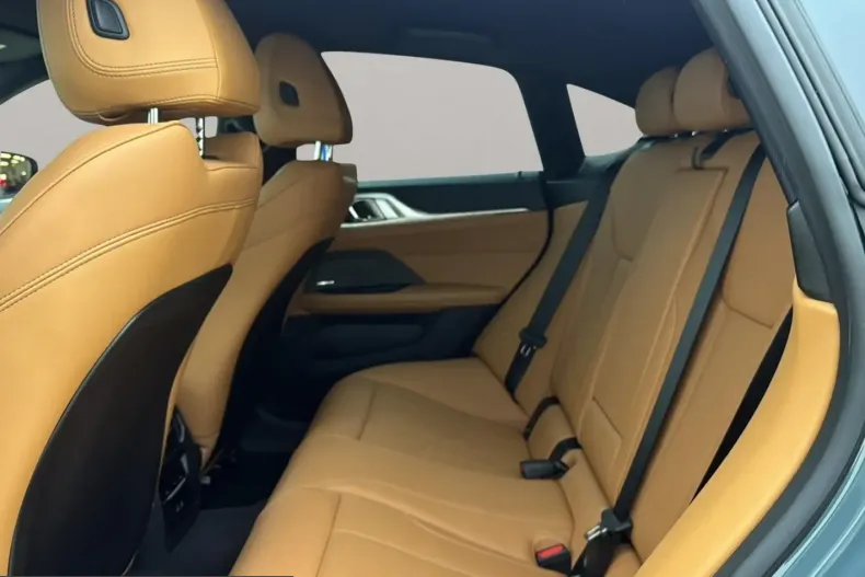 BMW 430d (Seria 4) din 2024 cu 12.407 km - oferta BMW219148 - foto 13