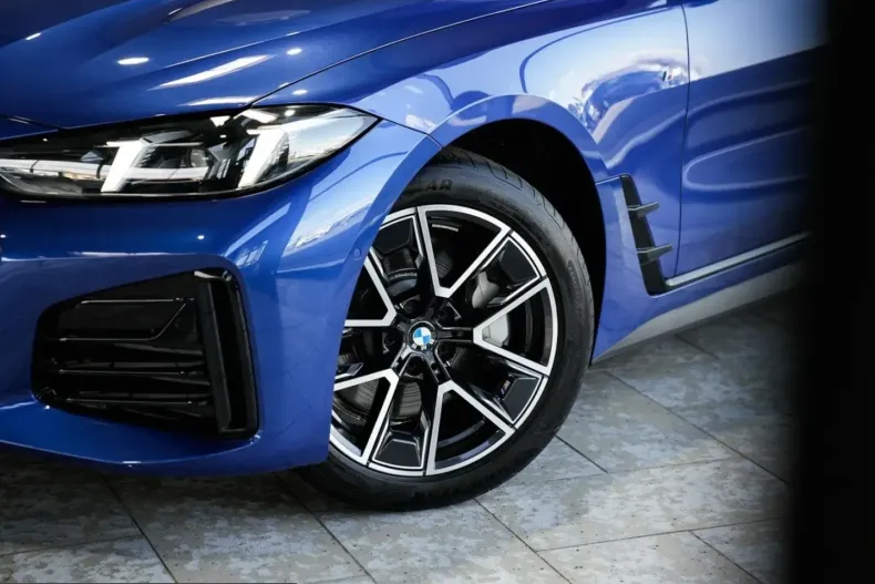 BMW 430i (Seria 4) din 2025 cu 5.232 km - oferta BMW219154 - foto 4