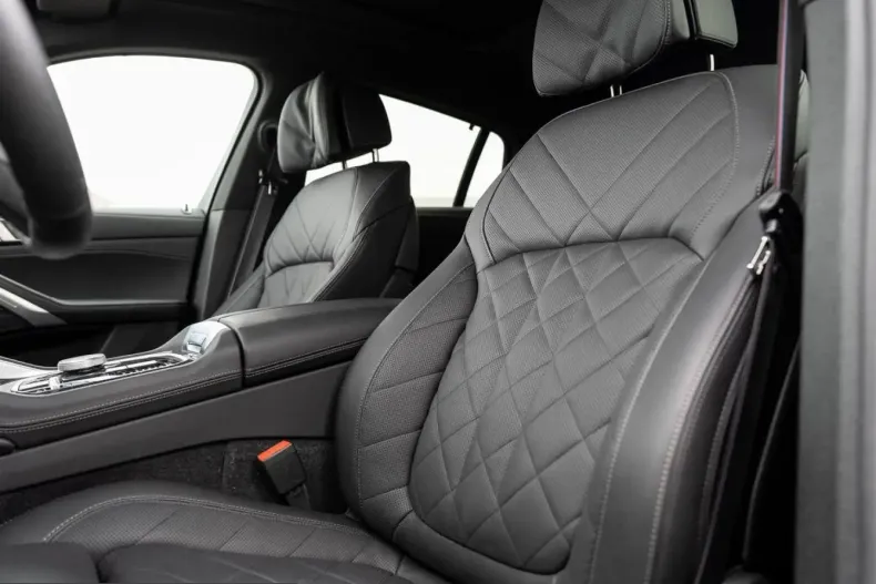 BMW X6 (Seria X) din 2025 cu 19.790 km - oferta BMW219161 - foto 11