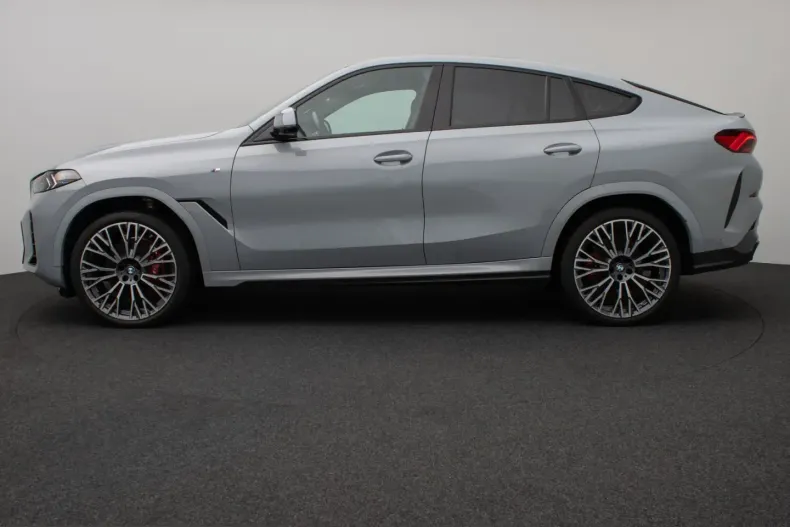 BMW X6 (Seria X) din 2024 cu 47.987 km - oferta BMW219166 - foto 11