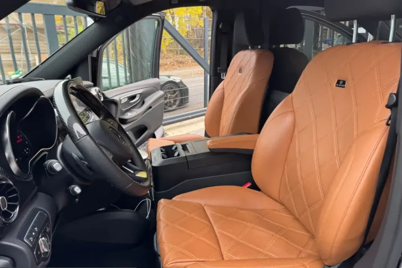 Mercedes-Benz V 300 (Clasa V) din 2023 cu 57.000 km - oferta MER219174 - foto 9