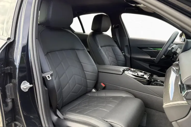 BMW 540 (Seria 5) din 2025 cu 18.642 km - oferta BMW219178 - foto 9