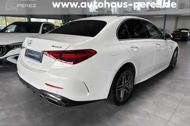 Mercedes-Benz C 300 (Clasa C) din 2024 cu 6.007 km - oferta MER219184 - foto 4