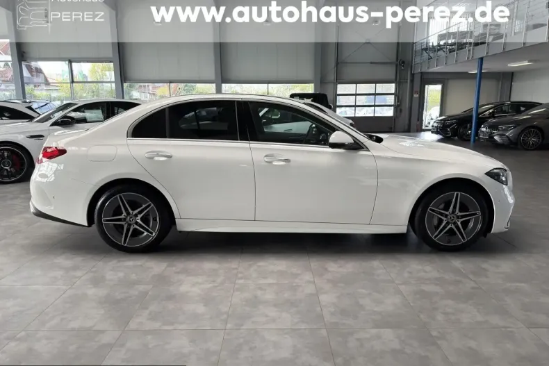 Mercedes-Benz C 300 (Clasa C) din 2024 cu 6.007 km - oferta MER219184 - foto 16