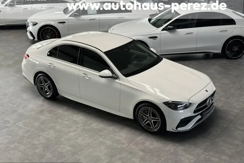 Mercedes-Benz C 300 (Clasa C) din 2024 cu 6.007 km - oferta MER219184 - foto 17