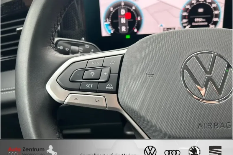 Volkswagen Tiguan din 2024 cu 9.700 km - oferta VOL219187 - foto 18