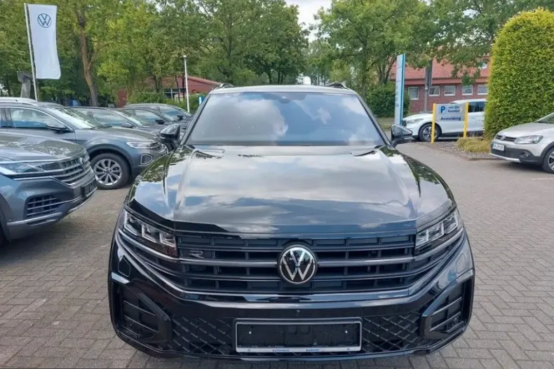 Volkswagen Touareg din 2025 cu 10.500 km - oferta VOL219189 - foto 8