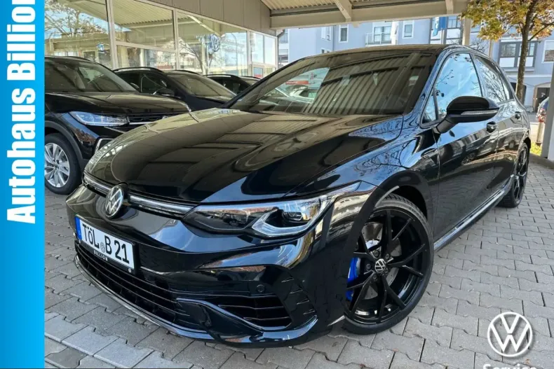 Volkswagen Golf din 2024 cu 16.900 km - oferta VOL219190 - foto 1