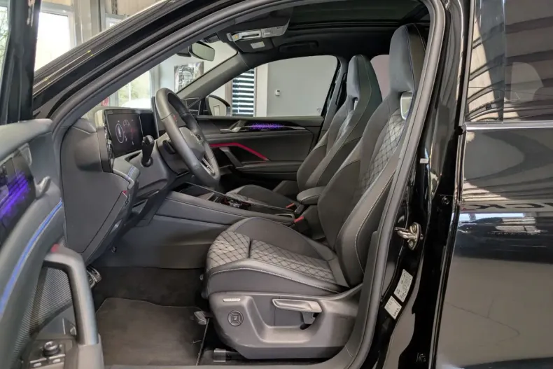 Volkswagen Tiguan din 2025 cu 23.023 km - oferta VOL219191 - foto 10