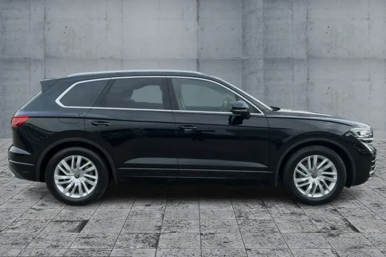 Volkswagen Touareg din 2025 cu 23.395 km - oferta VOL219192 - foto 7