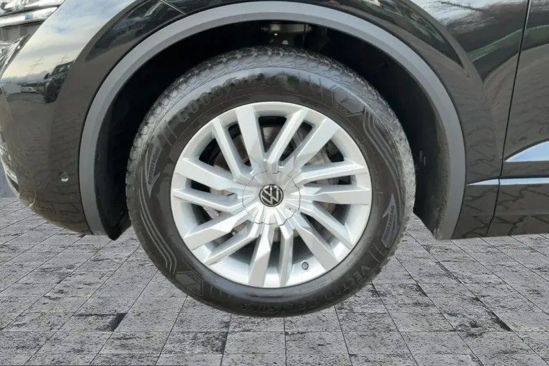 Volkswagen Touareg din 2025 cu 23.395 km - oferta VOL219192 - foto 8