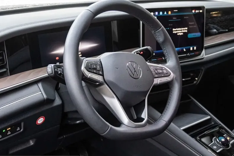 Volkswagen Tayron din 2025 cu 9.200 km - oferta VOL219194 - foto 11