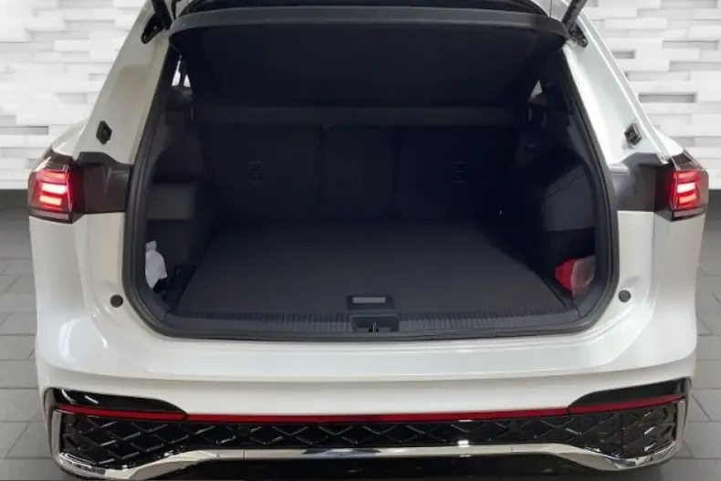 Volkswagen Tiguan din 2025 cu 29.000 km - oferta VOL219195 - foto 16