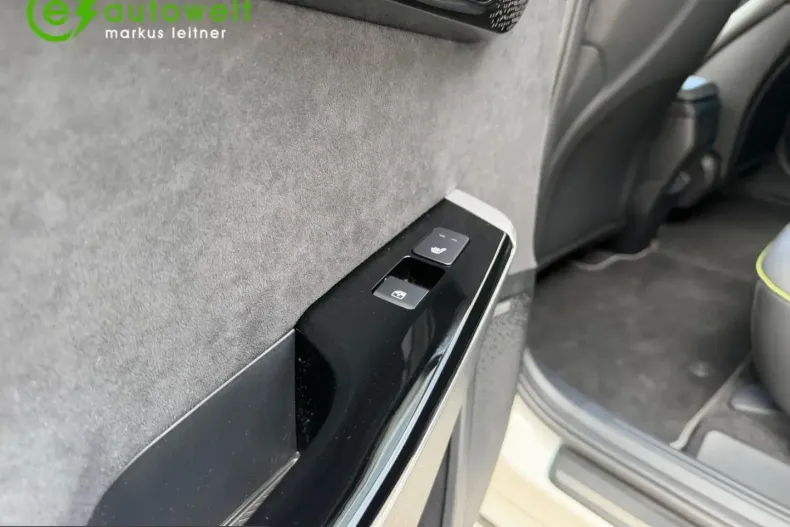 Kia EV6 din 2024 cu 16.800 km - oferta KIA219199 - foto 18