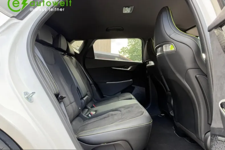 Kia EV6 din 2024 cu 16.800 km - oferta KIA219199 - foto 19