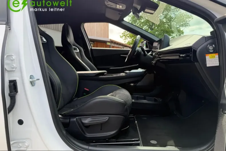 Kia EV6 din 2024 cu 16.800 km - oferta KIA219199 - foto 20