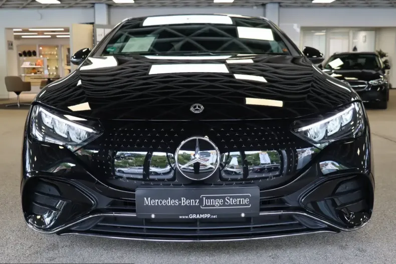 Mercedes-Benz EQE din 2025 cu 5.300 km - oferta MER219201 - foto 3