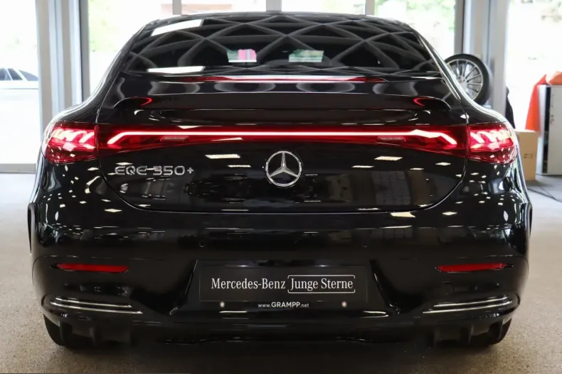 Mercedes-Benz EQE din 2025 cu 5.300 km - oferta MER219201 - foto 6