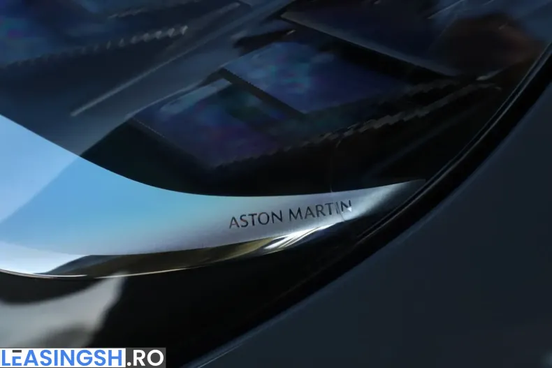 Aston Martin V8 Vantage din 2025 cu 6.850 km - oferta AST219209 - foto 9