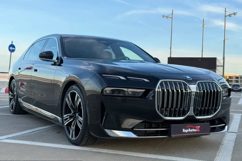 BMW 750 (Seria 7) din 2023 cu 53.145 km - oferta BMW219212 - foto 2
