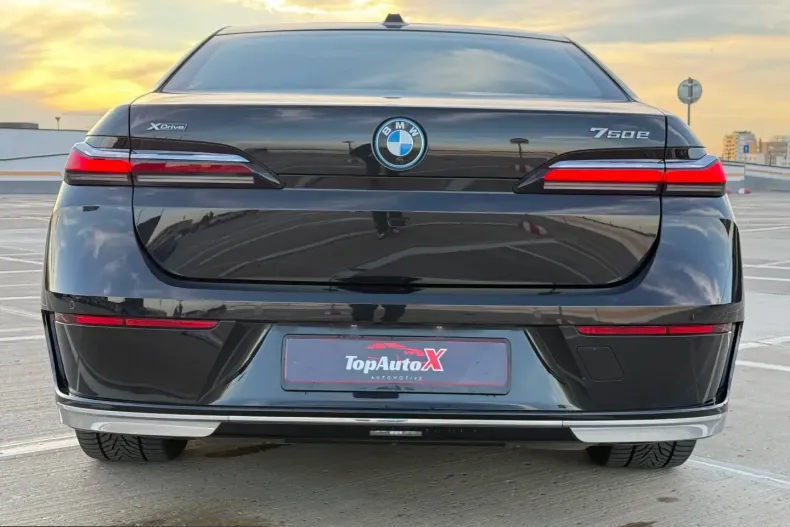 BMW 750 (Seria 7) din 2023 cu 53.145 km - oferta BMW219212 - foto 6