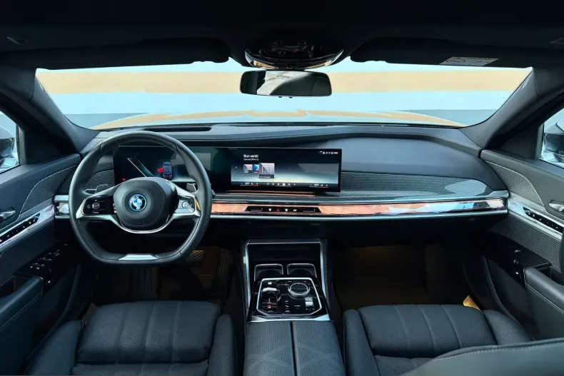 BMW 750 (Seria 7) din 2023 cu 53.145 km - oferta BMW219212 - foto 29
