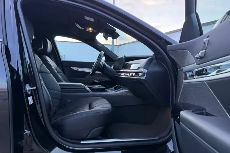 BMW 750 (Seria 7) din 2023 cu 53.145 km - oferta BMW219212 - foto 37