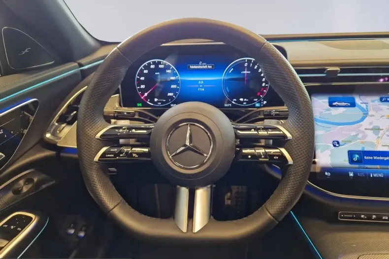 Mercedes-Benz E 400 (Clasa E) din 2025 cu 7.702 km - oferta MER219213 - foto 9