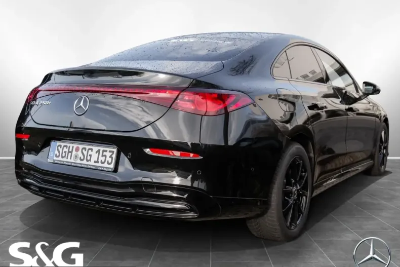 Mercedes-Benz CLA 250 (Clasa CLA) din 2025 cu 10.742 km - oferta MER219215 - foto 3