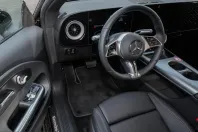 Mercedes-Benz CLA 250 (Clasa CLA) din 2025 cu 10.742 km - oferta MER219215 - foto 4