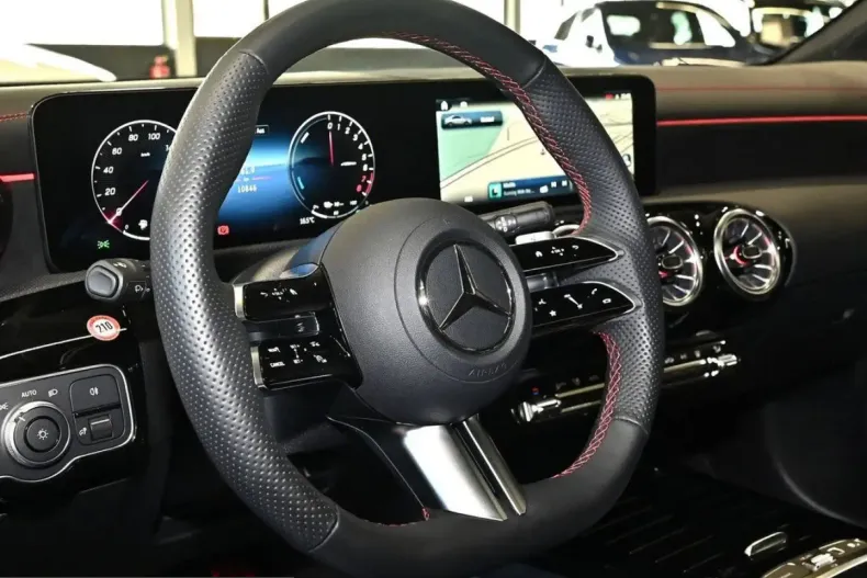 Mercedes-Benz CLA 250 (Clasa CLA) din 2025 cu 10.898 km - oferta MER219217 - foto 20