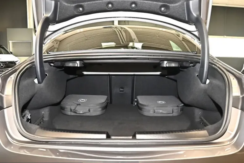 Mercedes-Benz CLA 250 (Clasa CLA) din 2025 cu 10.898 km - oferta MER219217 - foto 21