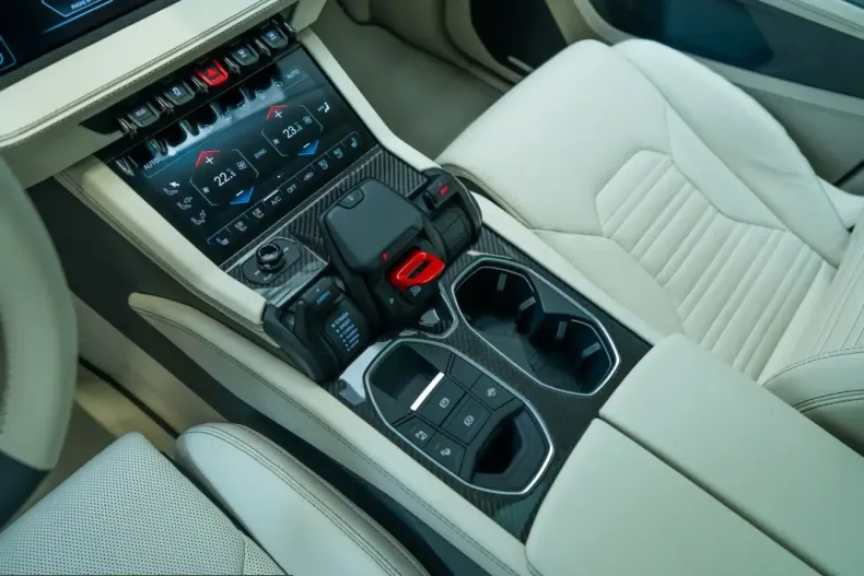 Lamborghini Urus din 2025 cu 3.150 km - oferta LAM219221 - foto 20